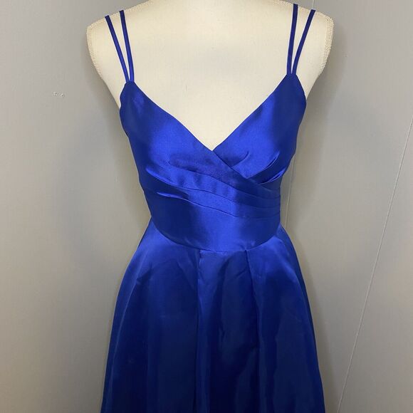 Sequin Hearts Women's Juniors Royal Blue Strappy-Back Gown Dress Size 3 - Picture 4 of 13